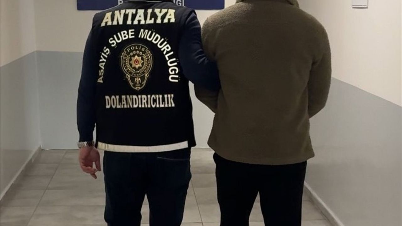 Antalya'da Dolandırıcılık Operasyonu: SAT Komandosu İddiası