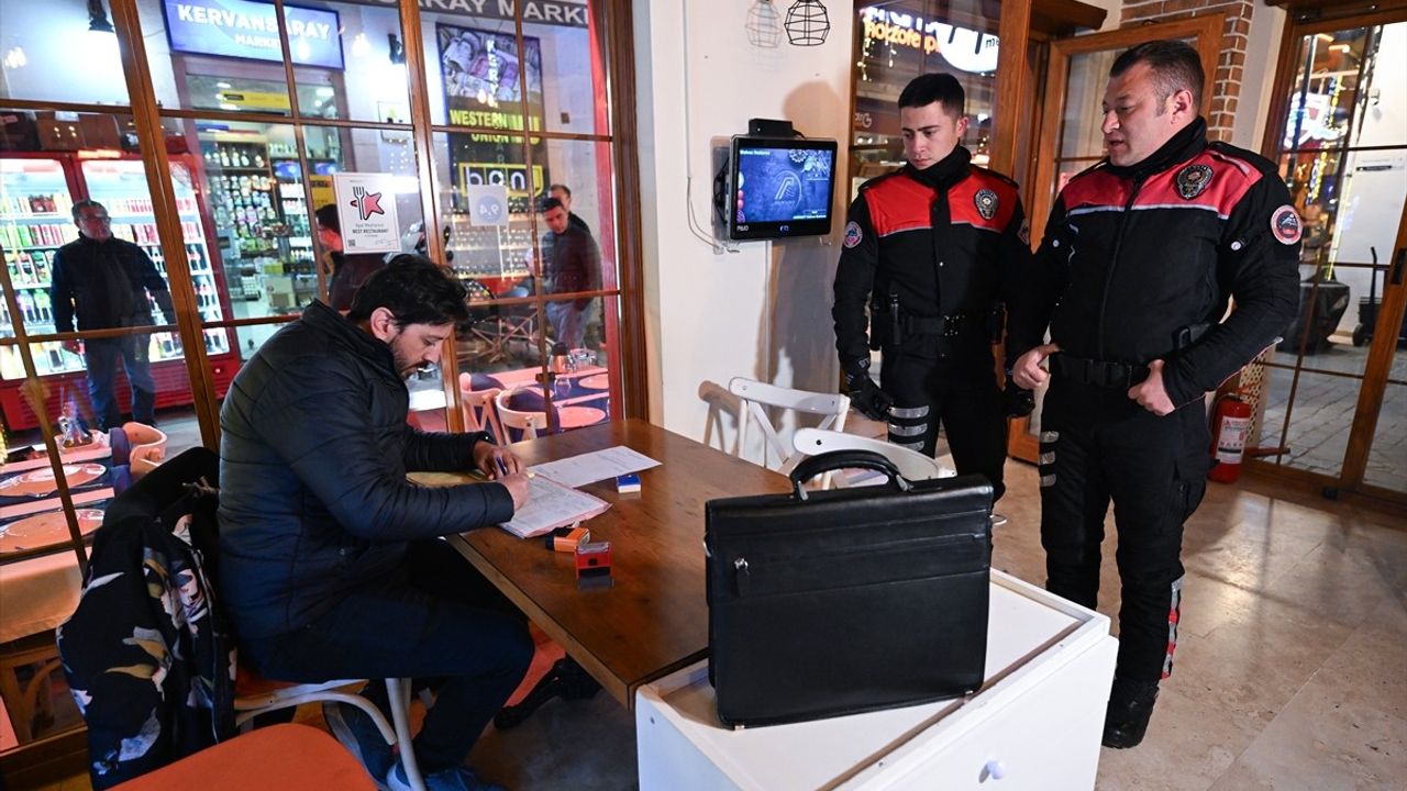 Antalya'da Eğlence Merkezlerine Denetim Uygulandı
