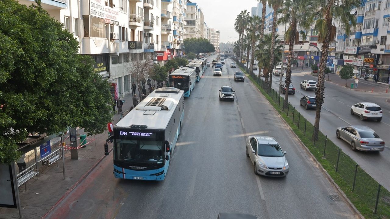 Antalya'da Halk Otobüsleri İçin Özel Şerit Dönemi