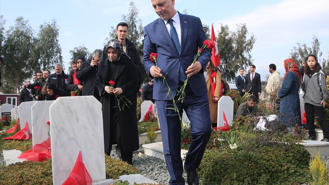 Bakanlardan Hatay'da Anma Ziyareti