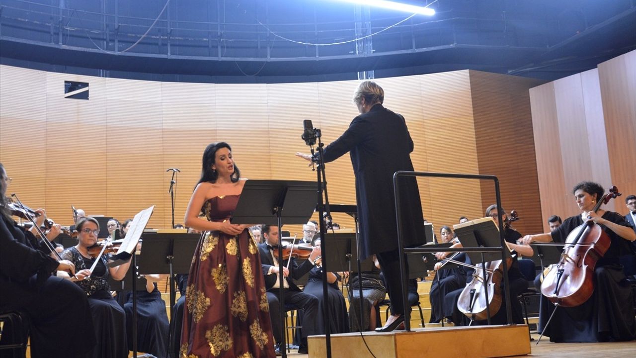BBDSO'dan Unutulmaz Bir Konser: Cornelia Von Kerssenbrock ve Esra Çetiner