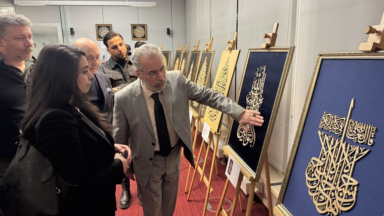 Berlin'deki Yunus Emre Enstitüsü'nde Naht Sanatı Sergisi Açıldı