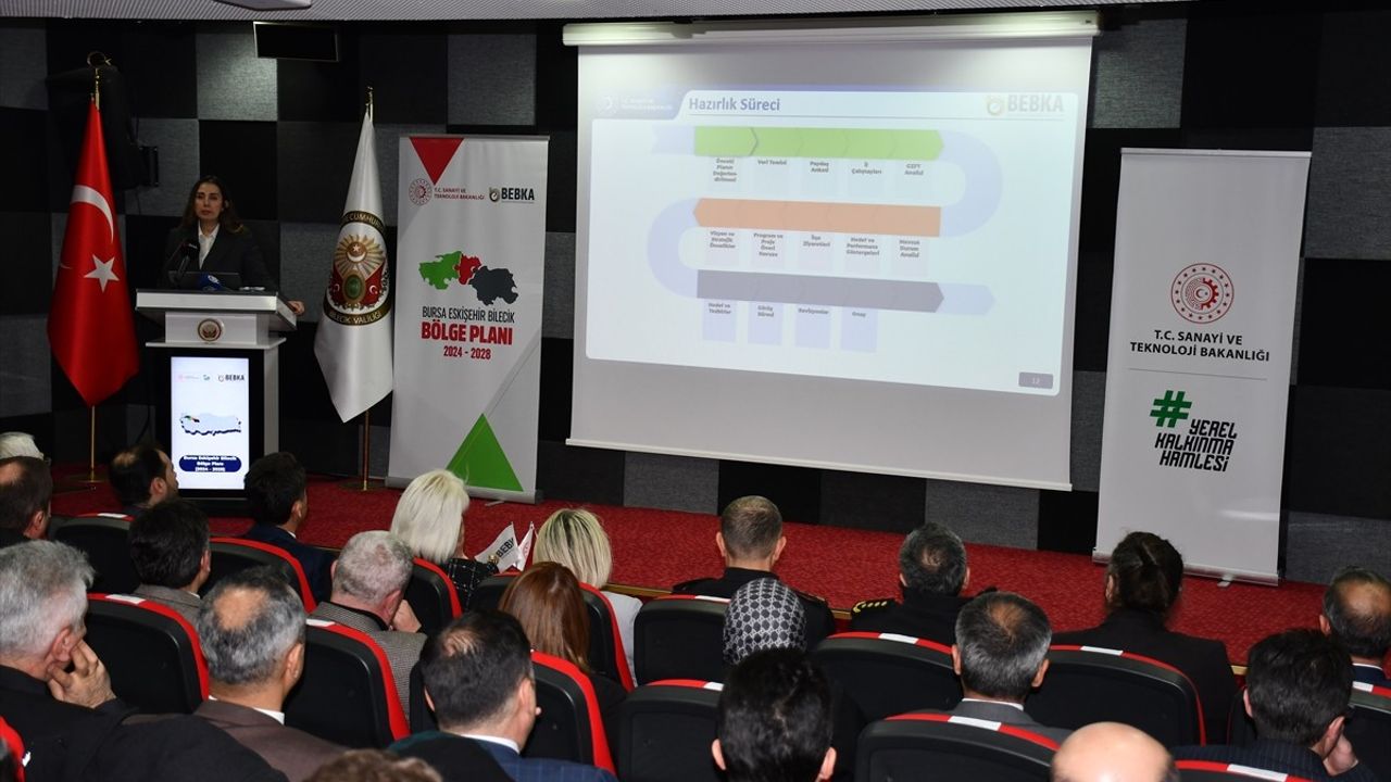 Bilecik'te TR41 Bölge Planı Tanıtım Toplantısı Düzenlendi