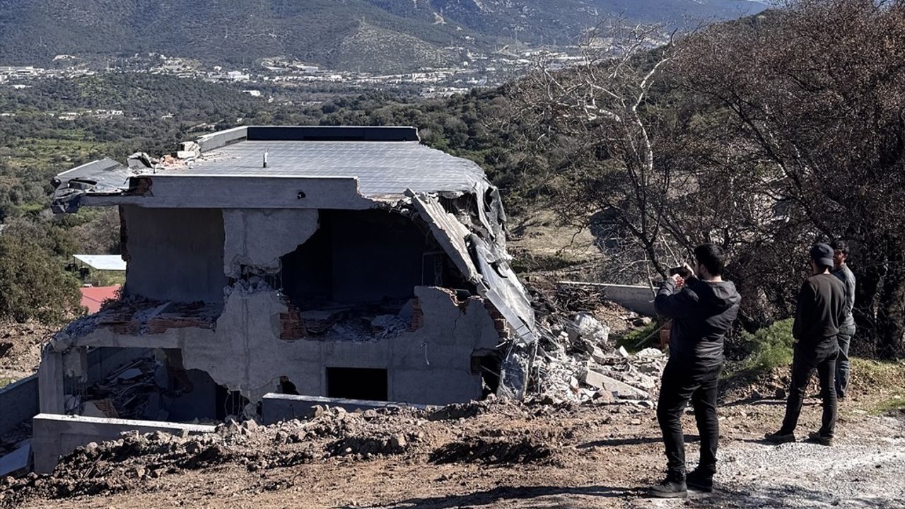 Bodrum'daki Kaçak Yapı Yıkımları