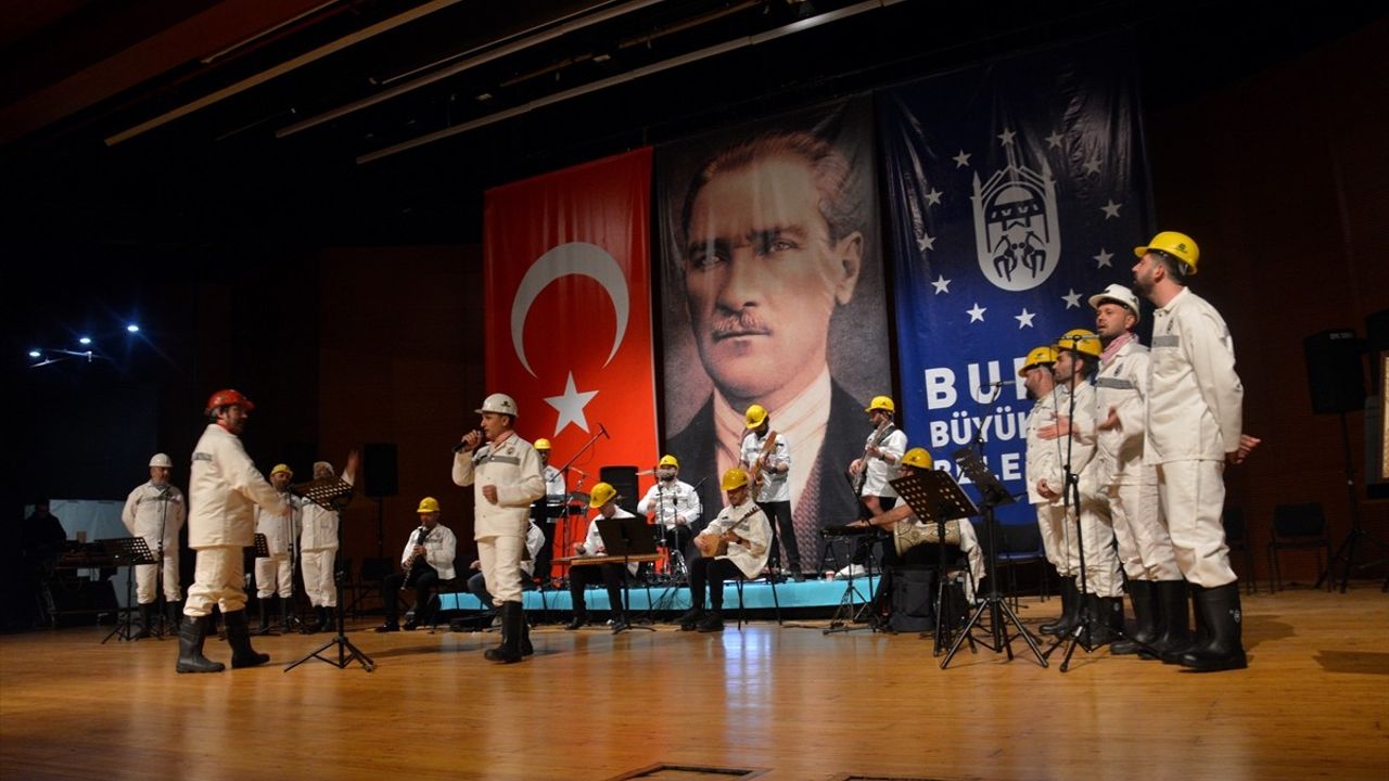 Bursa'da Coşkulu 'Zonguldak Hasret Gecesi' Düzenlendi