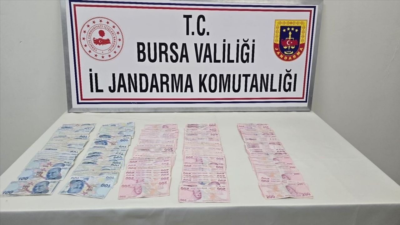 Bursa'da Dolandırıcılık Olayı: Kendini 'Polis' Olarak Tanıtan Zanlı Yakalandı