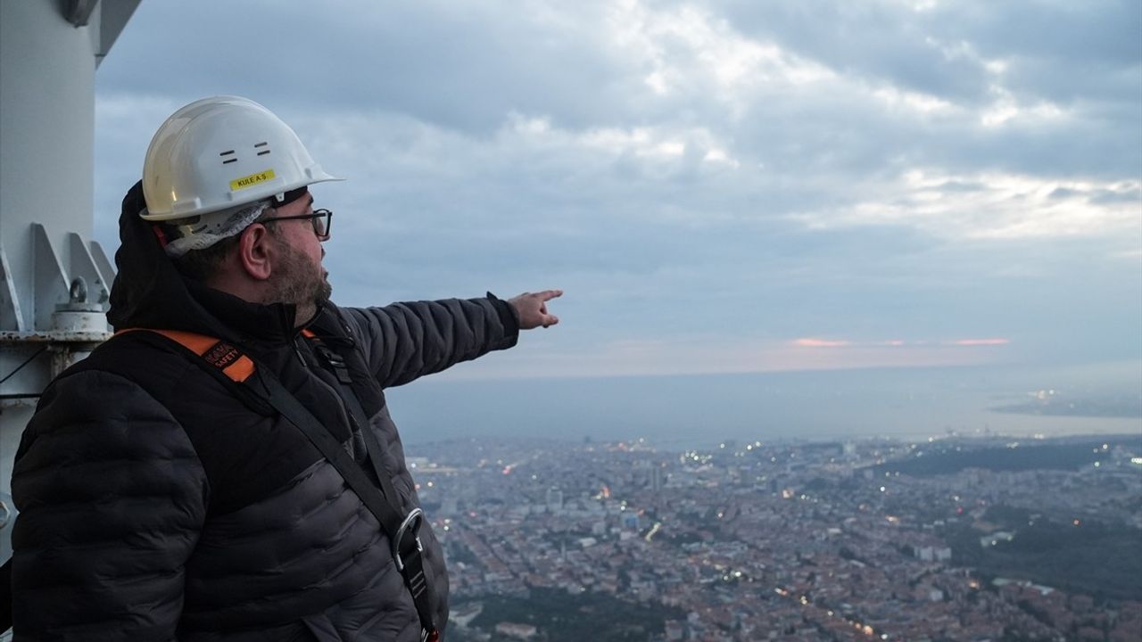 Çamlıca Kulesi'nde Ramazan Öncesi Ay Gözlemi