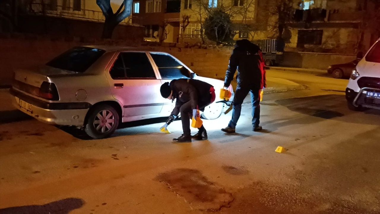Çorum'da Apartman Dairesine Silahlı Saldırı