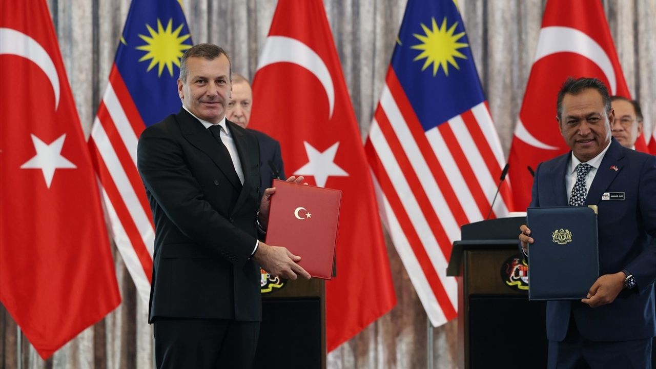 Cumhurbaşkanı Erdoğan'dan Türkiye-Malezya Ticaret Hedefi