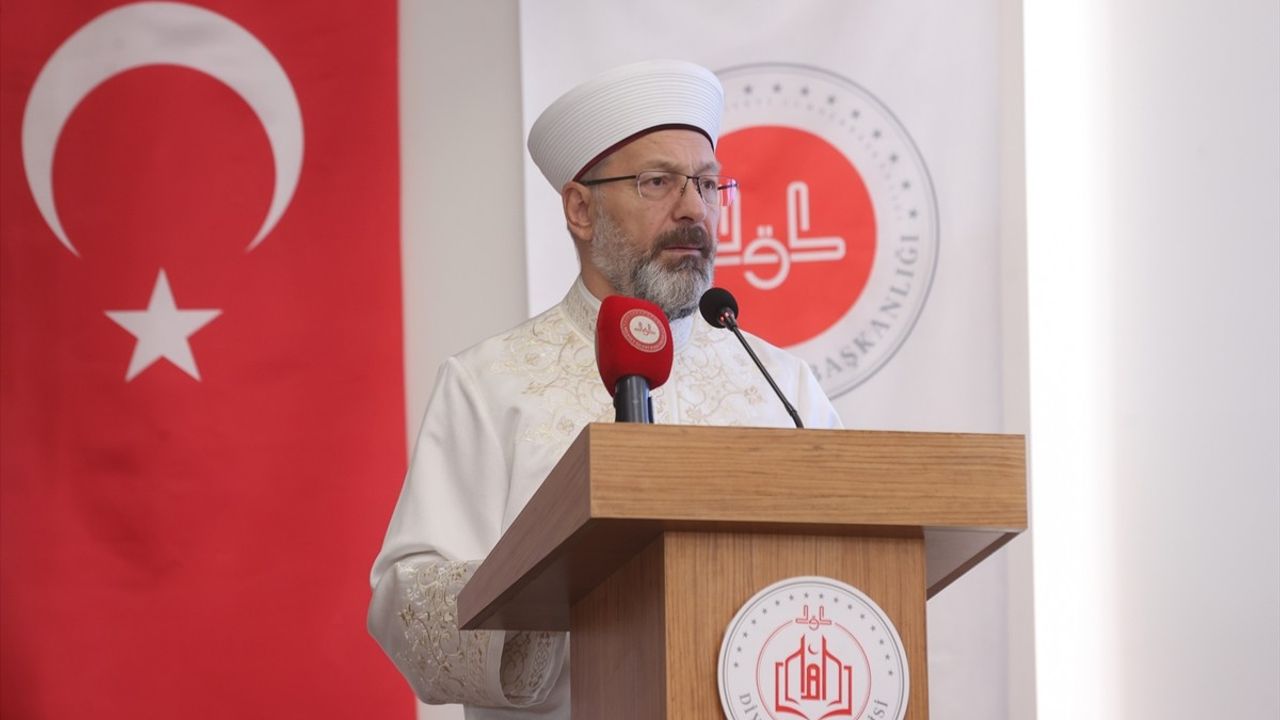 Diyanet İşleri Başkanı Erbaş, Fetva Vaizliği Sistemini Duyurdu