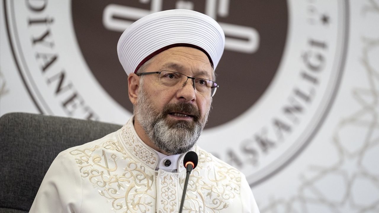 Diyanet İşleri Başkanı Erbaş: Hitabet, İletişimin Temel Taşı