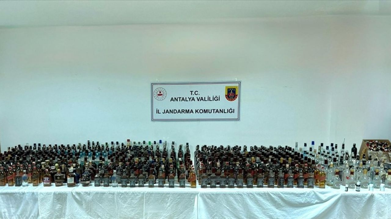 Döşemealtı'nda Kaçak İçki Operasyonu: Bir Zanlı Tutuklandı