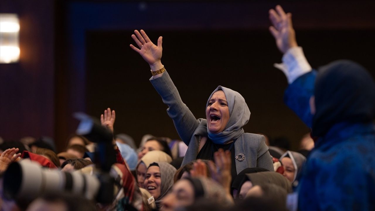 Eğitim-Bir-Sen Kadınlar Komisyonu 8. Türkiye Buluşması