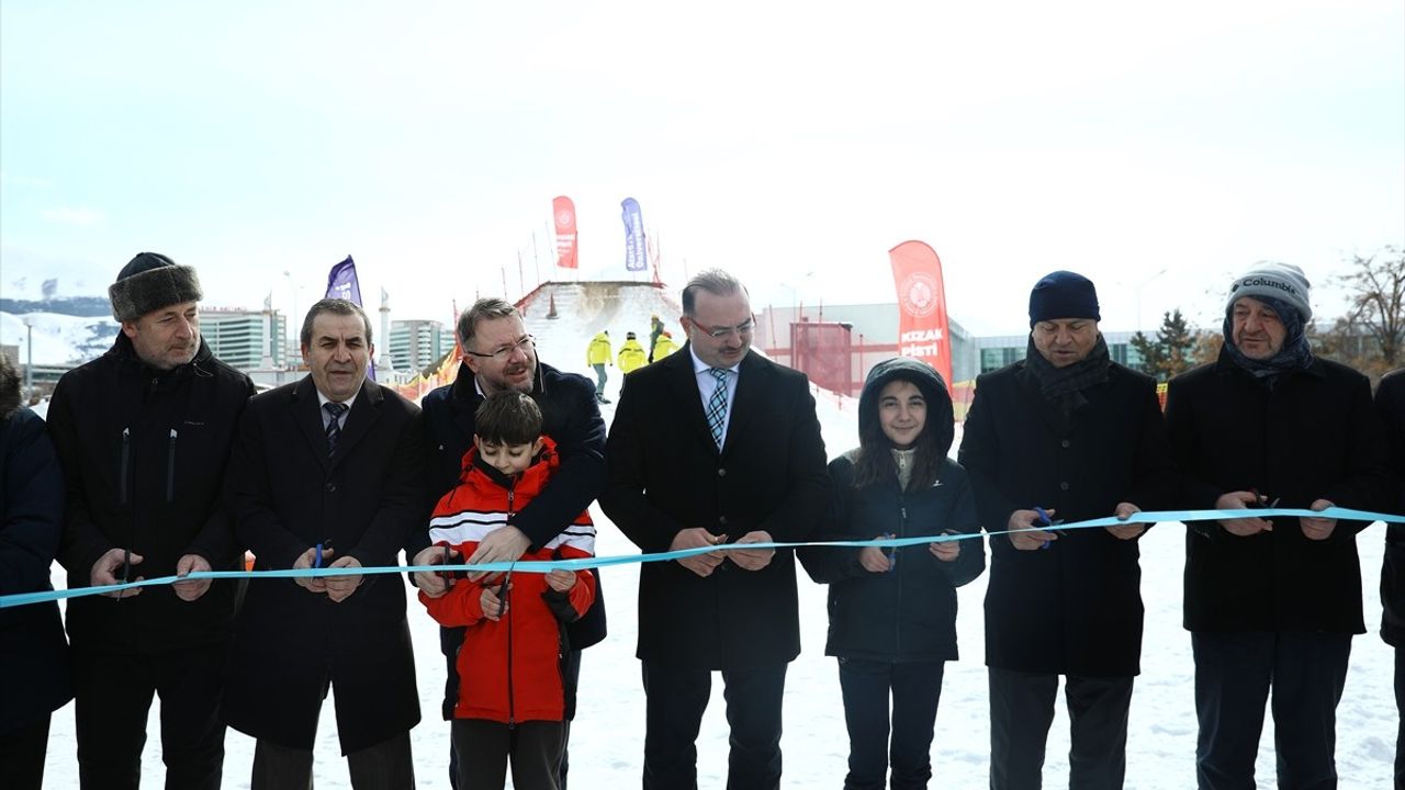 Erzurum'da Yeni Kızak Pisti ve Snow Tubing Etkinliği Başladı