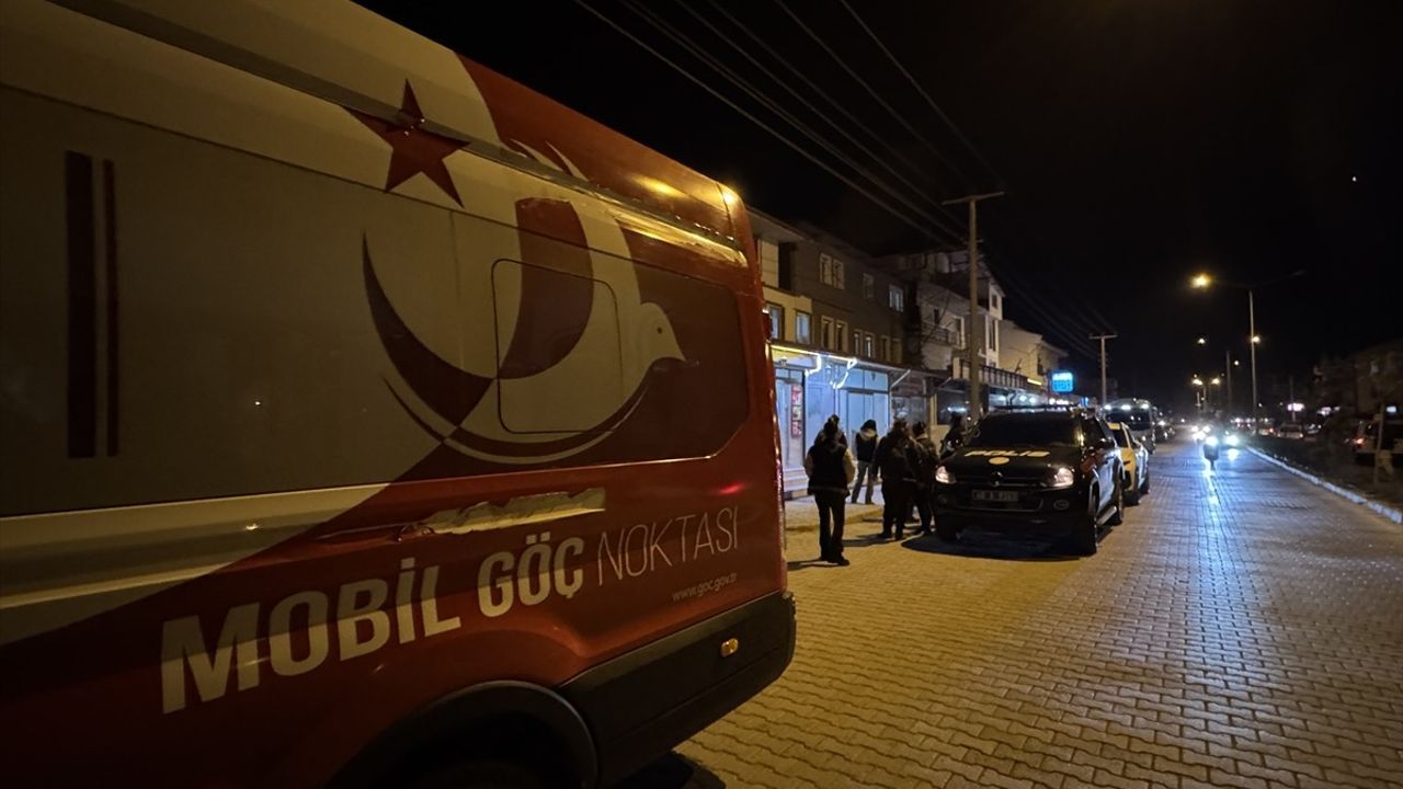 Fethiye'de Yapılan Pansiyon Denetiminde 19 Düzensiz Göçmen Yakalandı
