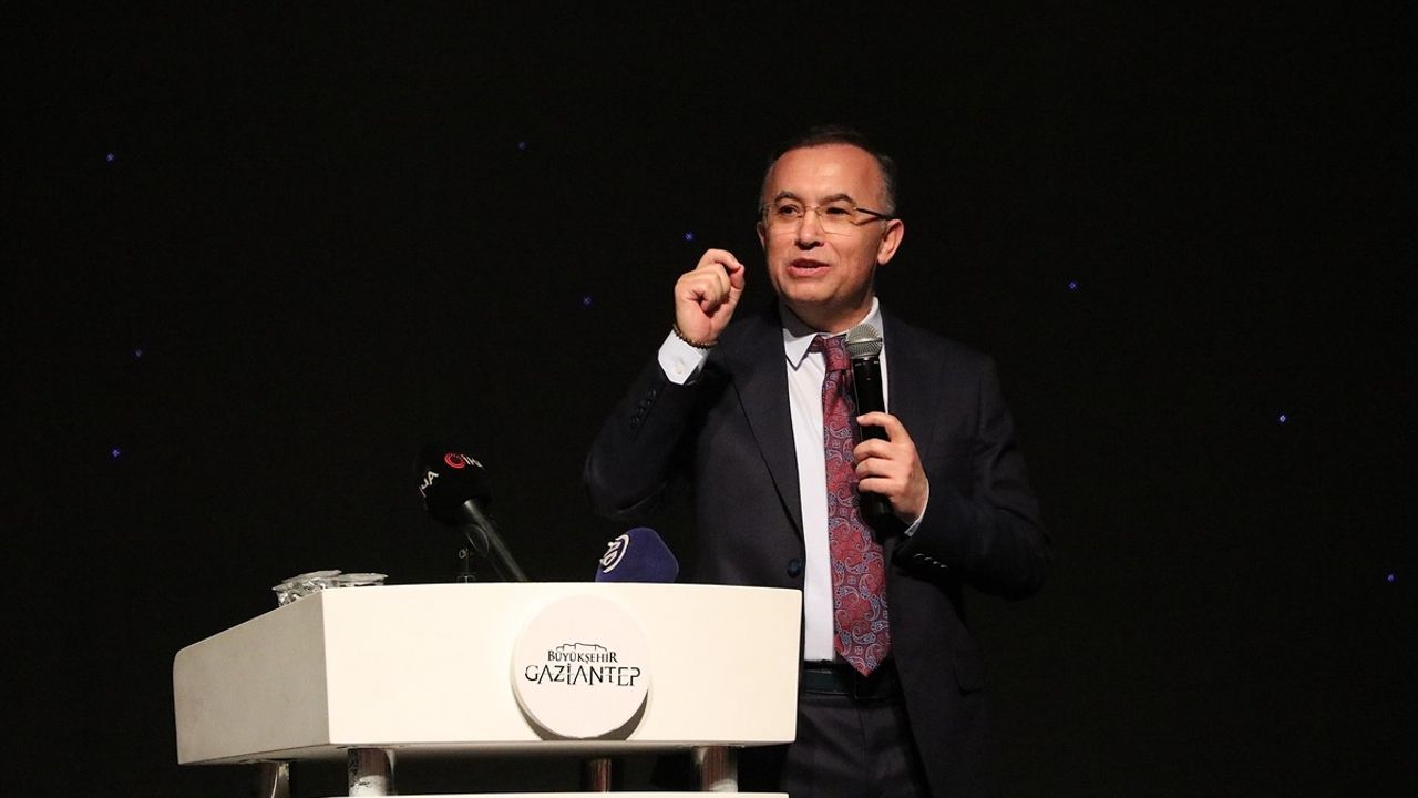 Gaziantep'e 'Gazi' Ünvanının 104. Yıldönümü Kutlaması