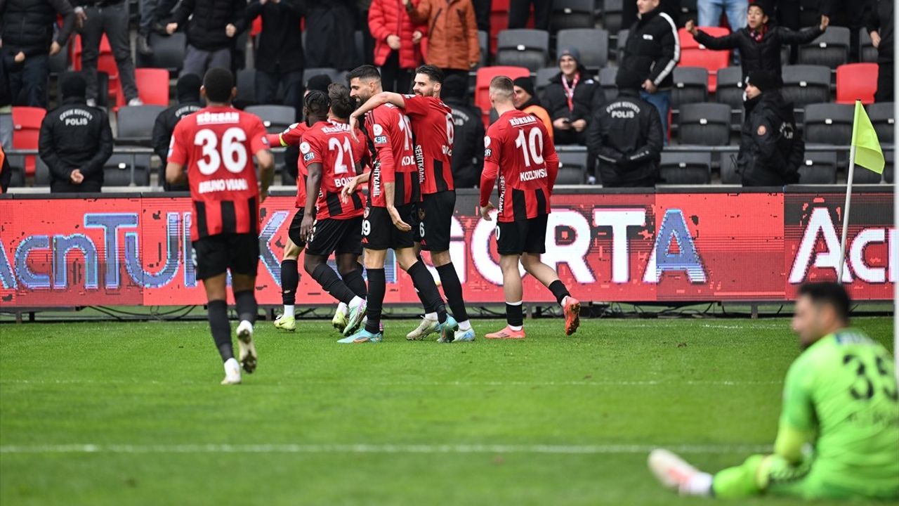 Gaziantep FK, Net Global Sivasspor'u 2-1 Yendi