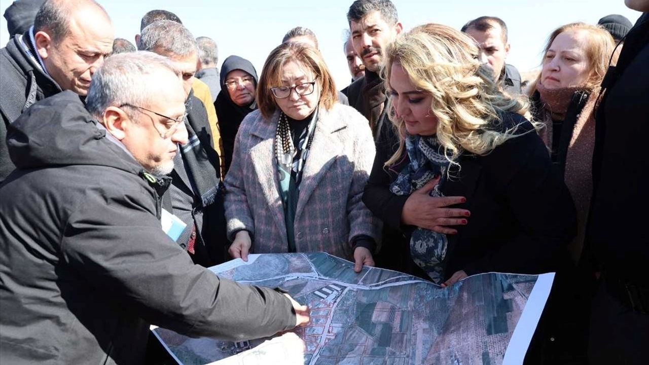 Gaziantep'te Mobilya Kent Projesinin Temeli Atıldı