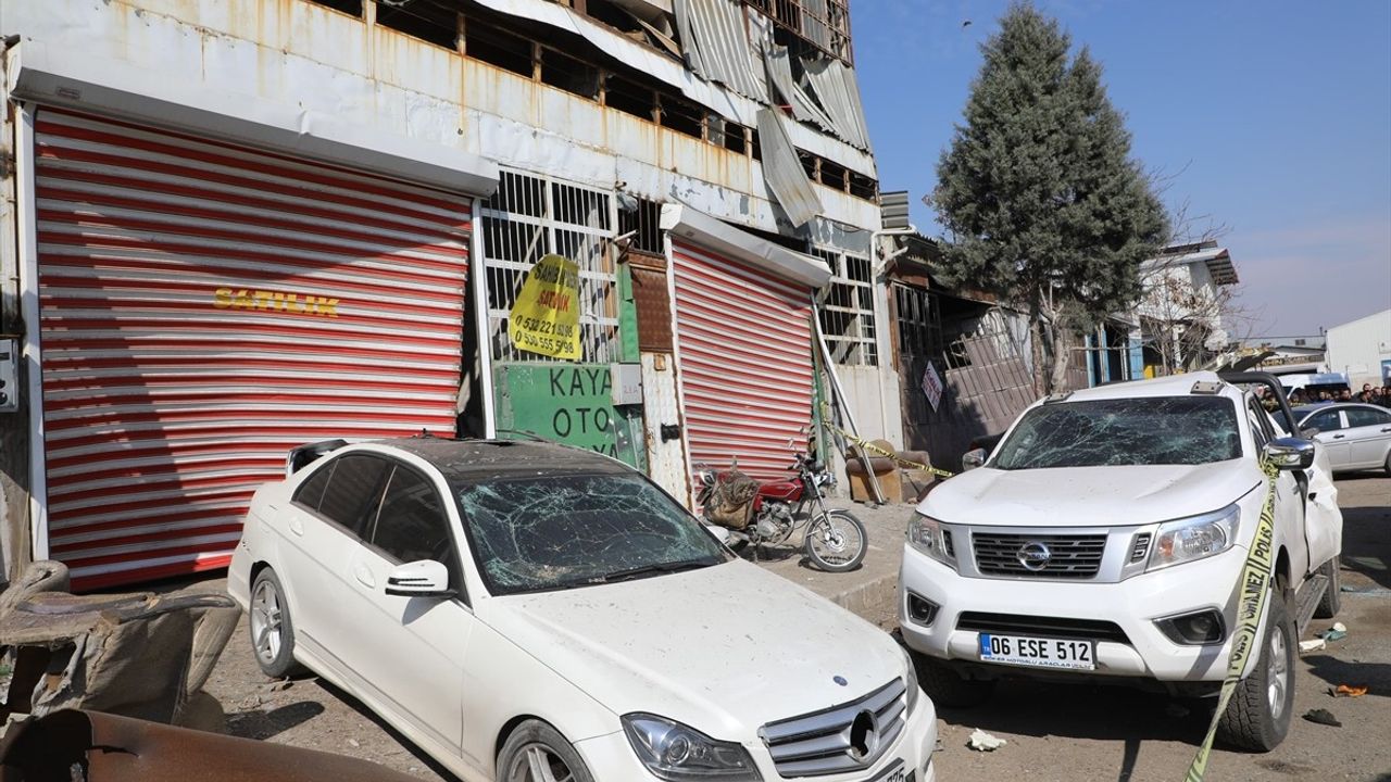 Gaziantep'te Yakıt Tankeri Patladı: 2 Ölü, 2 Yaralı