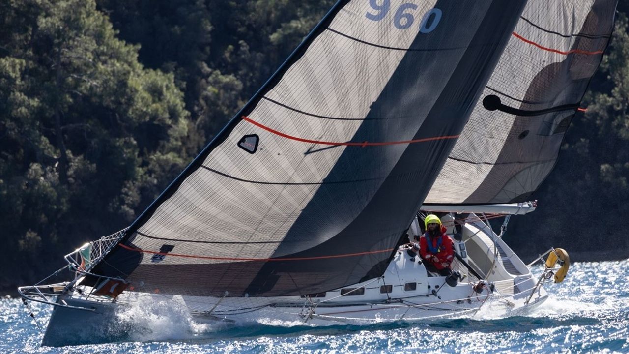 Göcek Kış Trofesi Yat Yarışları'nın İkinci Ayağı Fethiye'de Tamamlandı