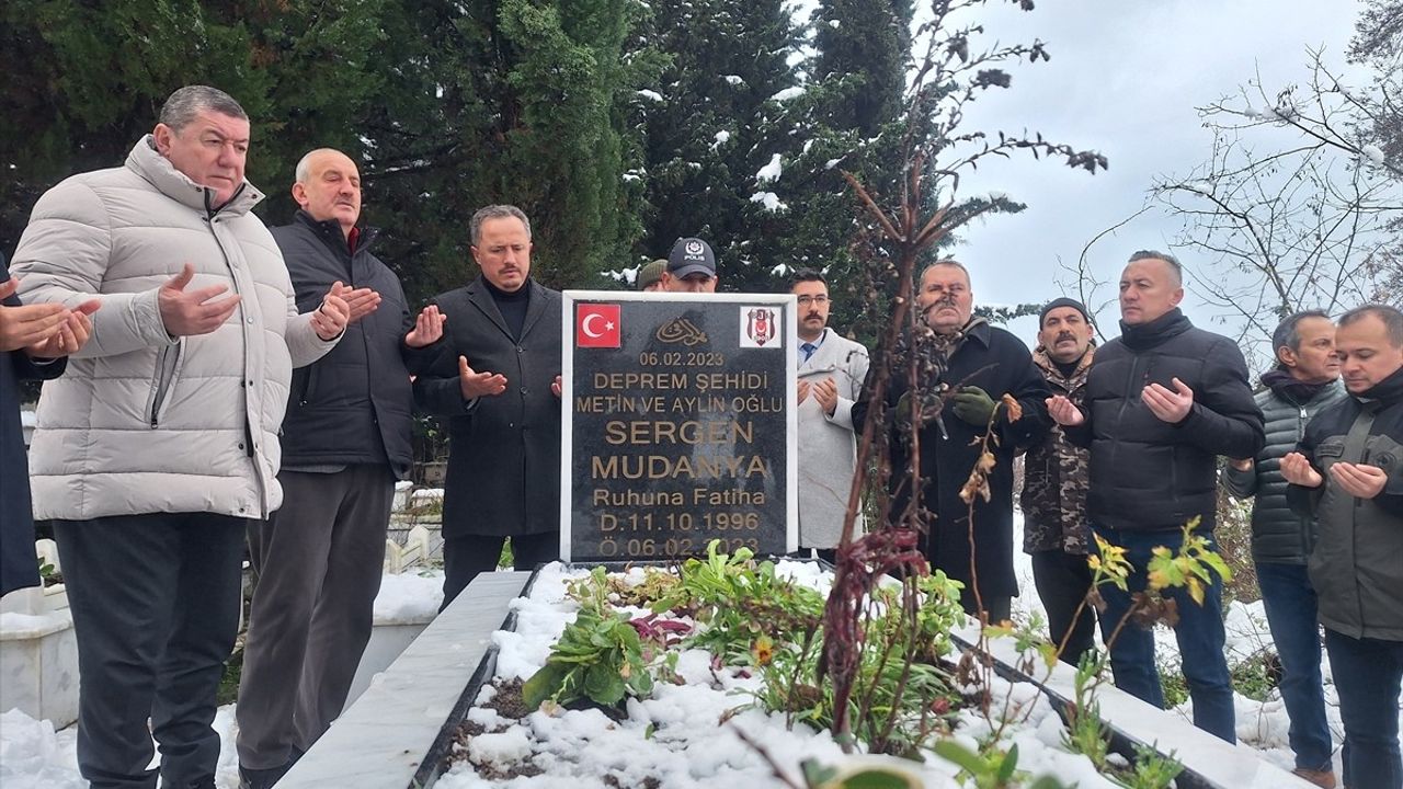 Hatay'da Depremde Hayatını Kaybeden Sergen Mudanya Zonguldak'ta Anıldı