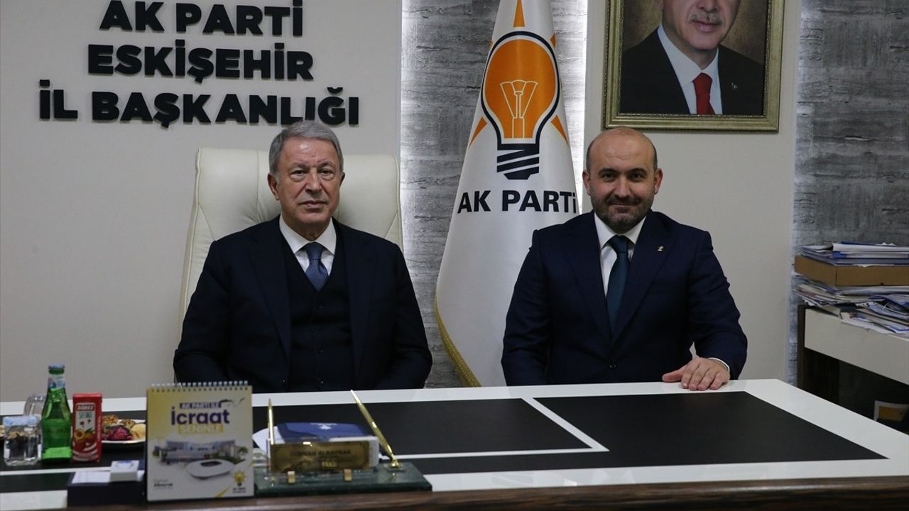 Hulusi Akar'dan Eskişehir'de Önemli Açıklamalar