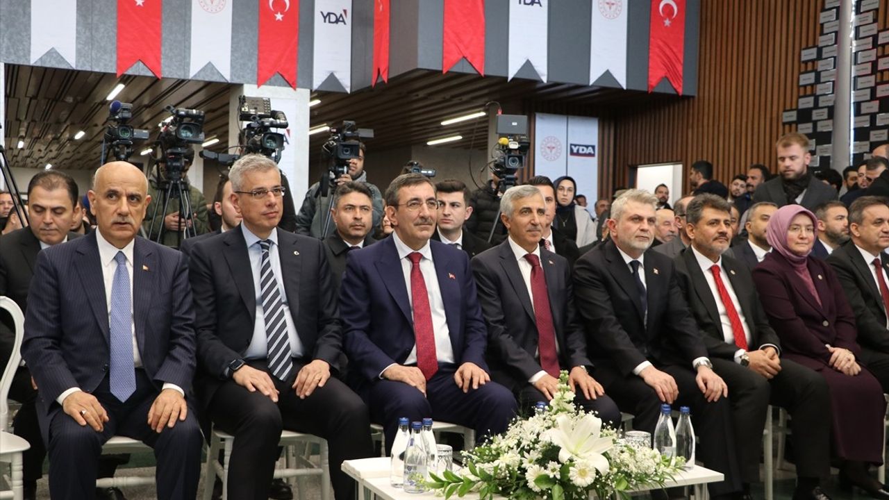 Kahramanmaraş Devlet Hastanesi, Sağlık Bakanı Memişoğlu'nun Katılımıyla Açıldı