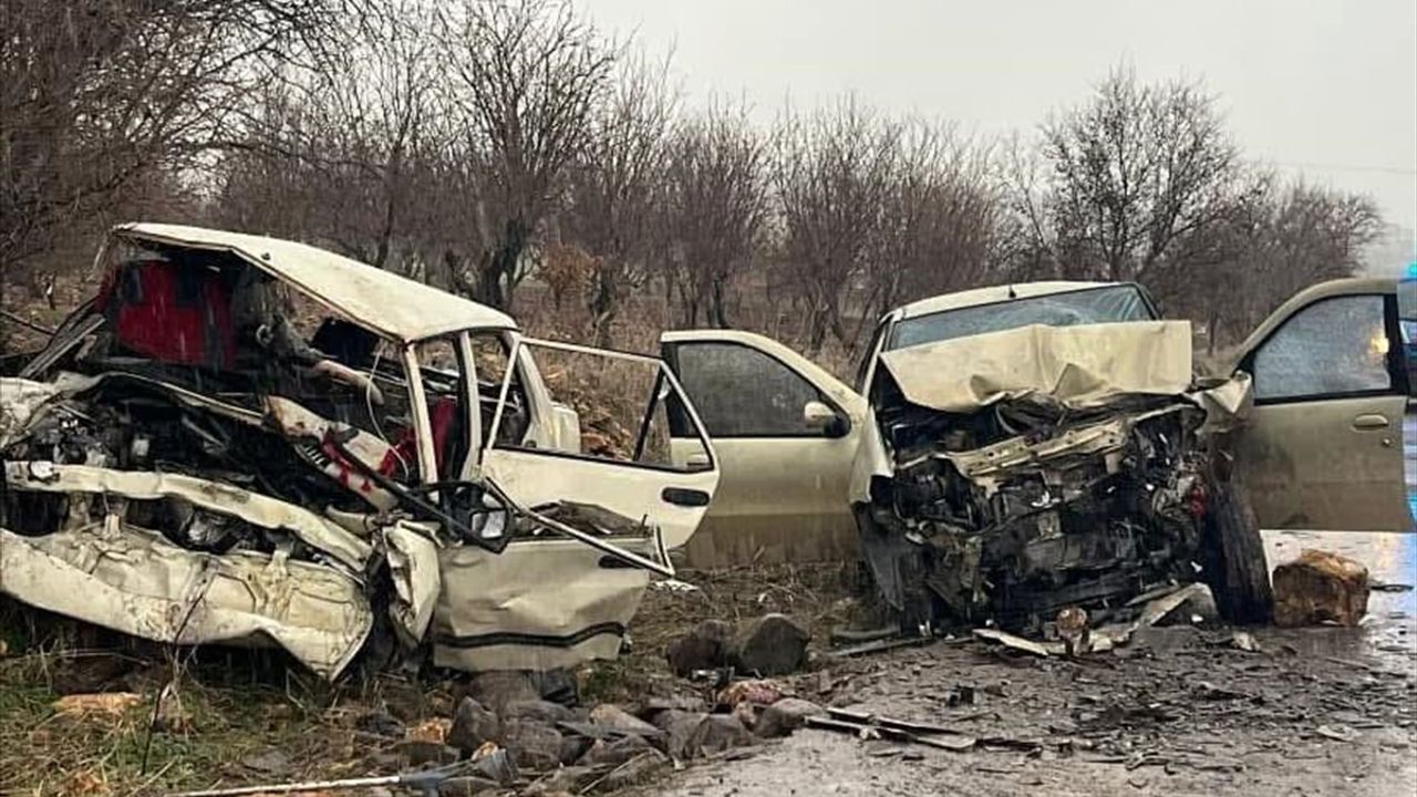 Kahramanmaraş'ta Feci Kaza: 4 Ölü, 6 Yaralı