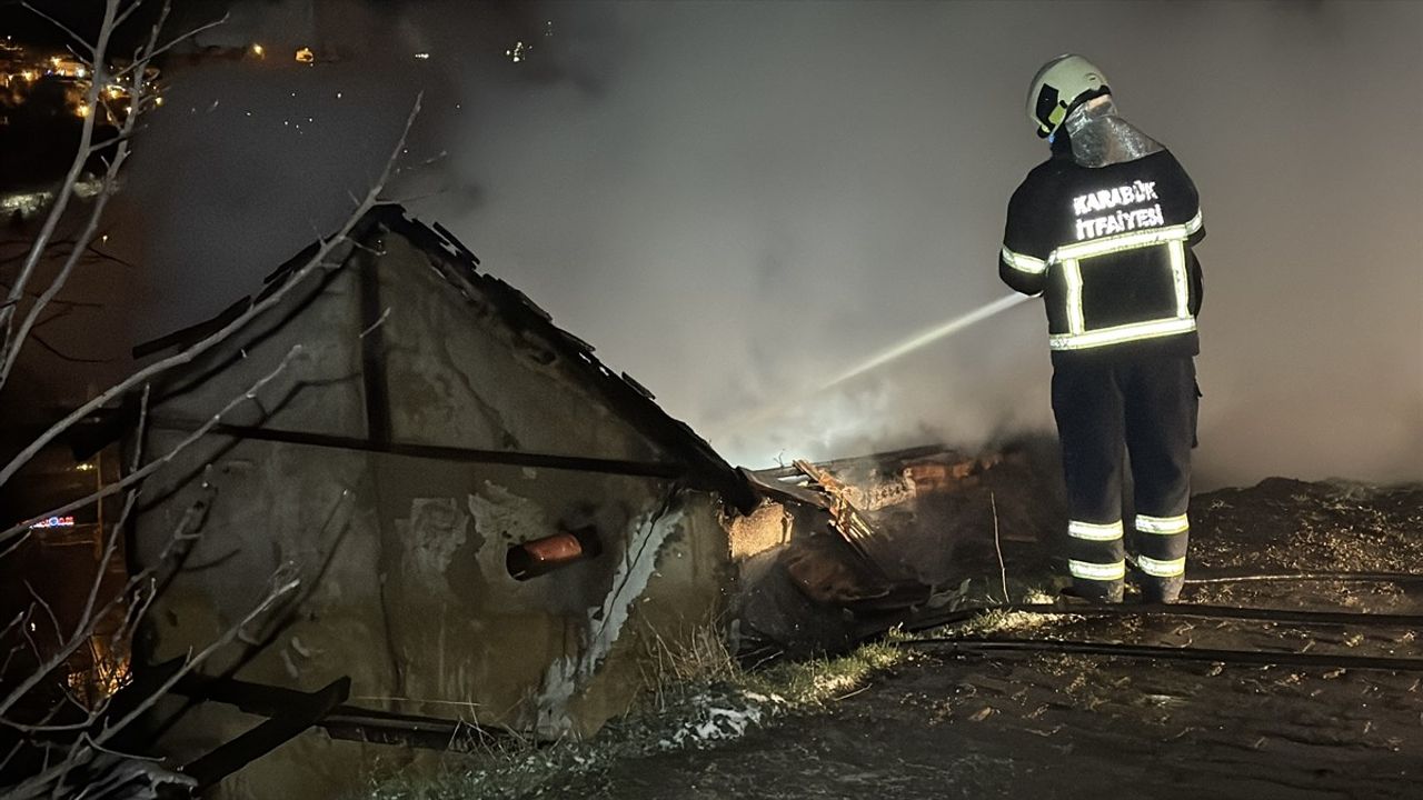 Karabük'te Müstakil Evde Yangın