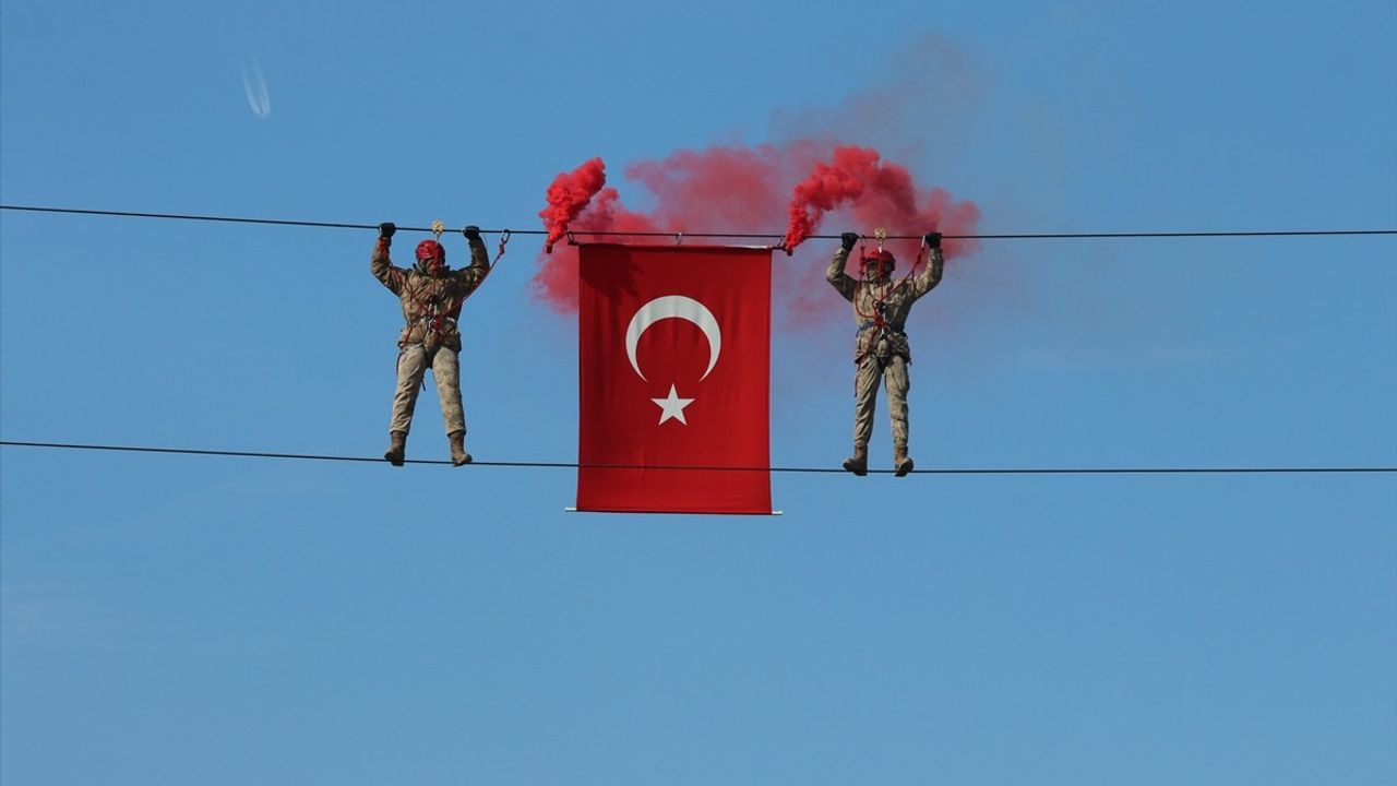 Kastamonu'da 37. Dönem Uzman Erbaş Yemin Töreni