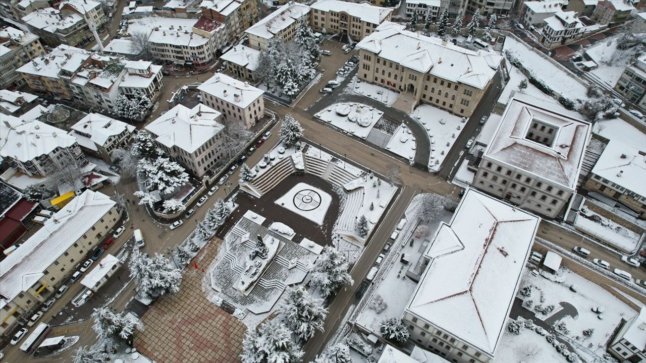 Kastamonu Valiliği'nden Çocuklara Kar Tatili Mesajı