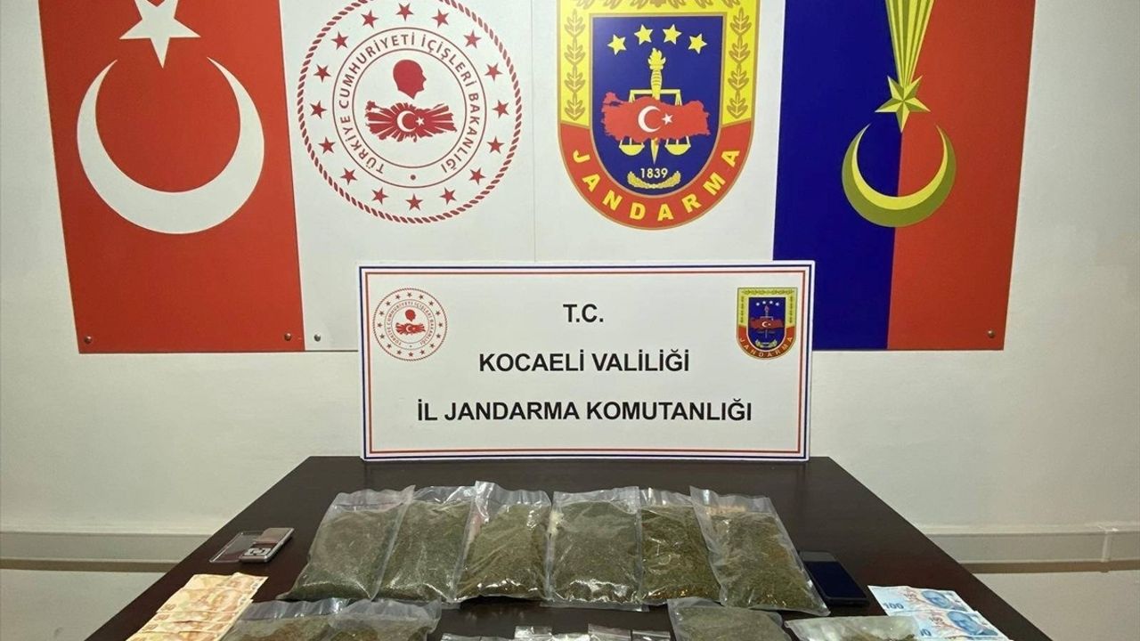 Kocaeli'de Uyuşturucu Operasyonu: 4 Kilogram Ele Geçirildi