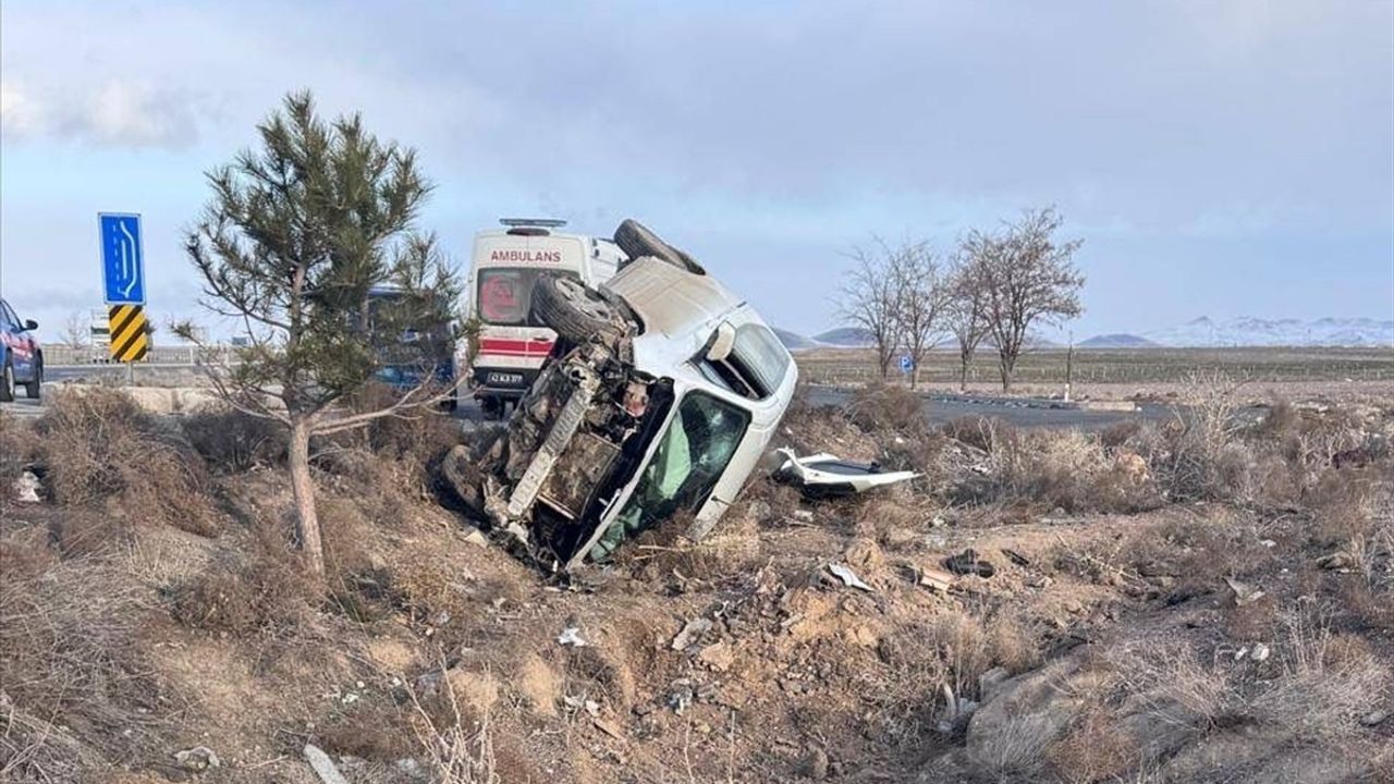 Konya'da Feci Kaza: 5 Yaralı