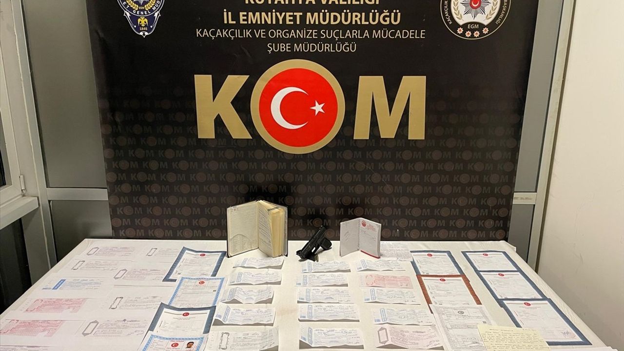 Kütahya'da Tefecilik Operasyonu: 4 Gözaltı