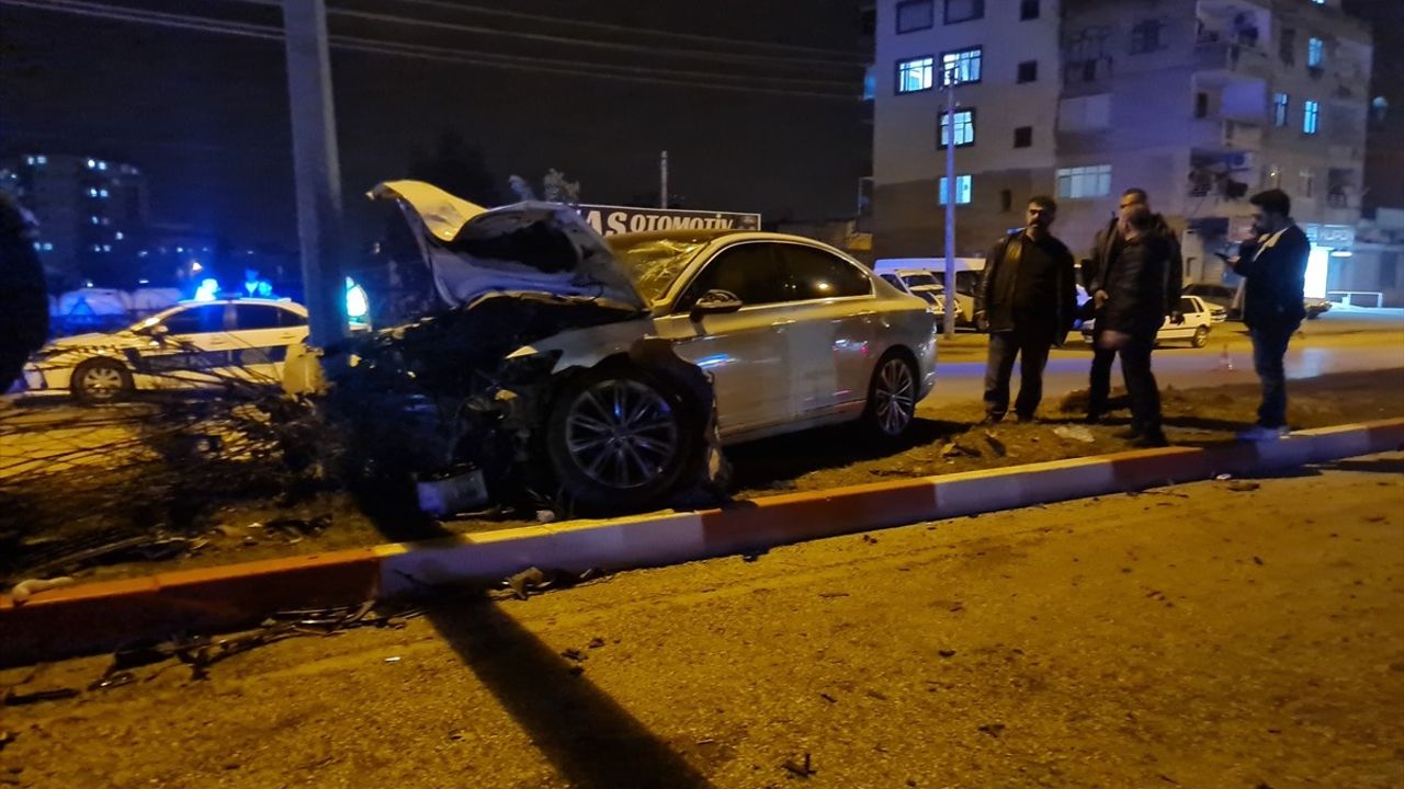 Osmaniye'de Trafik Kazaları: 3 Yaralı