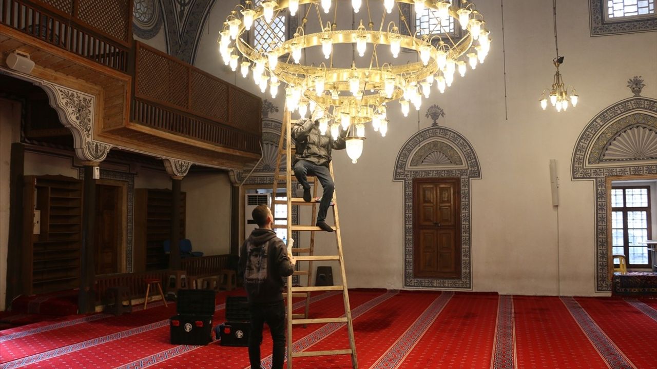 Priştine Ramazan'a Hazır