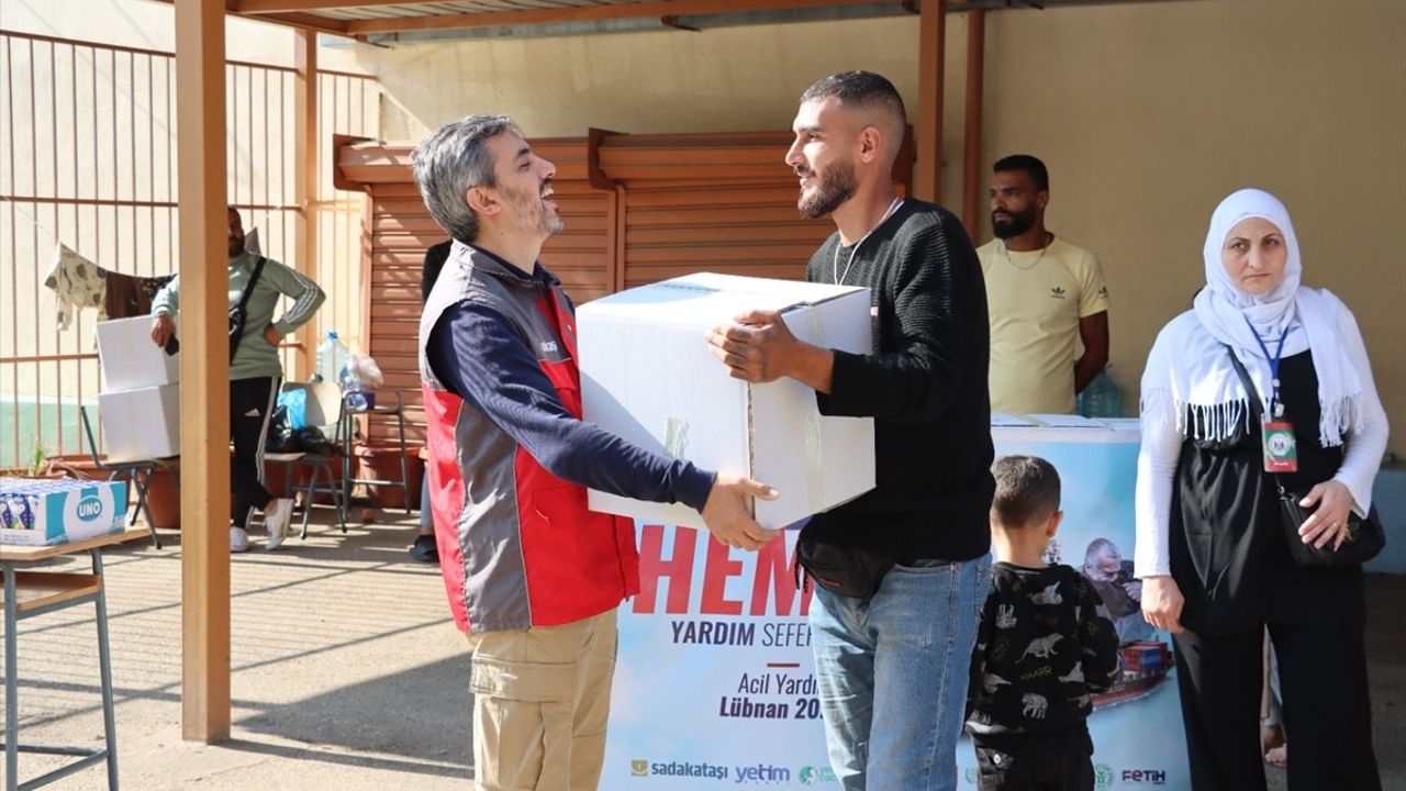 Sadakataşı Derneği Ramazan Boyunca Yardım Faaliyetlerine Devam Ediyor