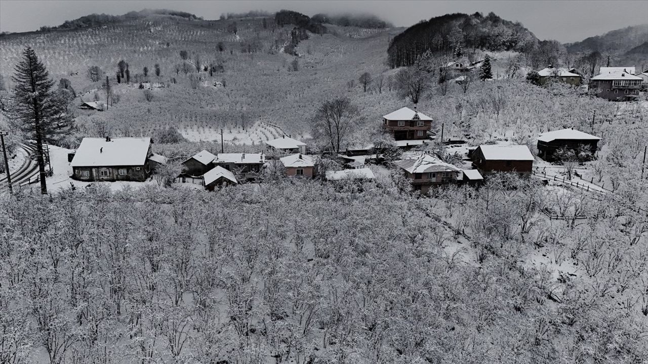 Sakarya ve Çevresinde Kar Yağışı Etkili Oldu