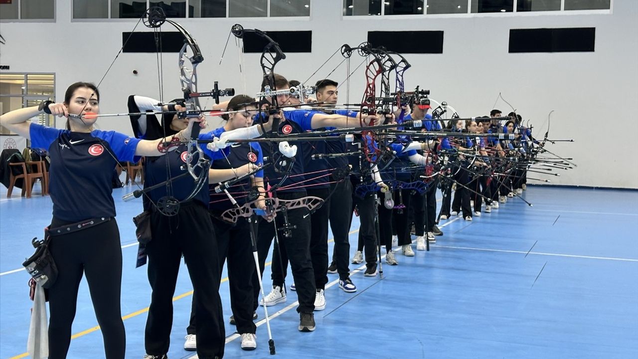 Samsun'da Okçuluk Milli Takım Kampları Devam Ediyor