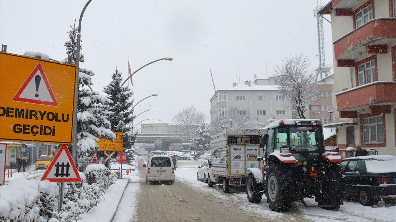 Samsun'un Havza İlçesinde Kar Yağışı Etkili