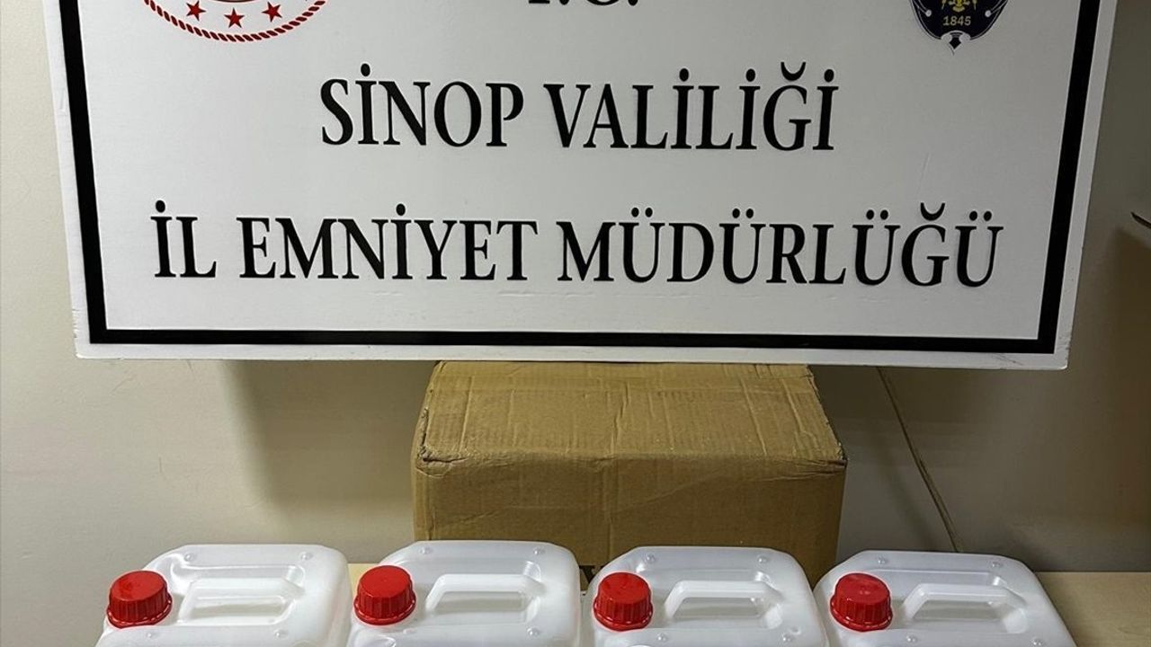 Sinop'ta Etil Alkol Operasyonu: 20 Litre Ele Geçirildi