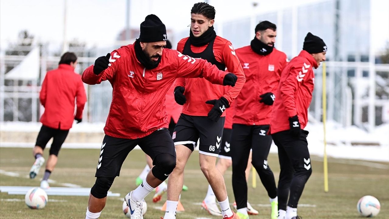 Sivasspor Beşiktaş Maçına Hazırlanıyor