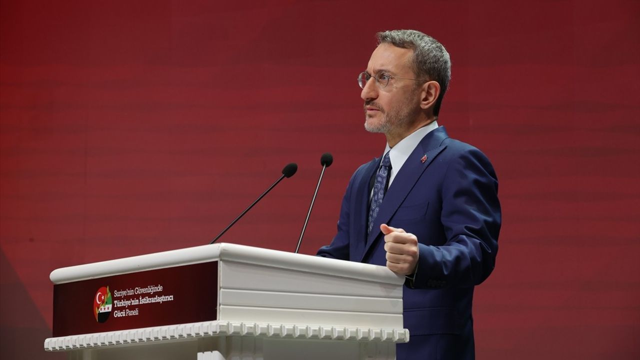 Suriye'nin Güvenliğinde Türkiye'nin Rolü: Panel Gerçekleşti