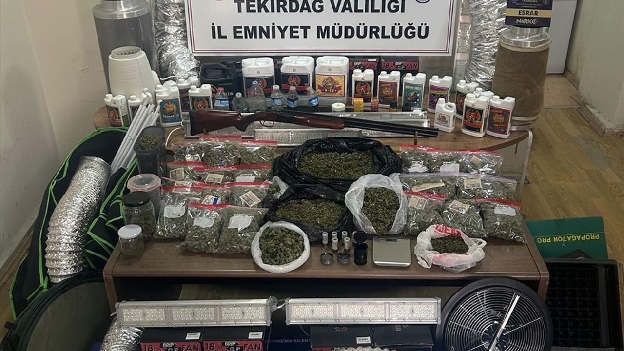 Tekirdağ'da Uyuşturucu Operasyonu: 4 Kilo 100 Gram Esrar Ele Geçirildi