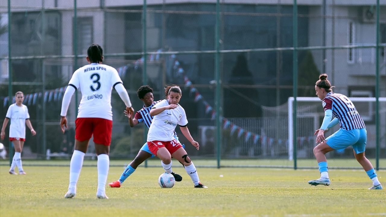 Trabzonspor, Bornova Hitab Spor'u 6-0 Mağlup Etti