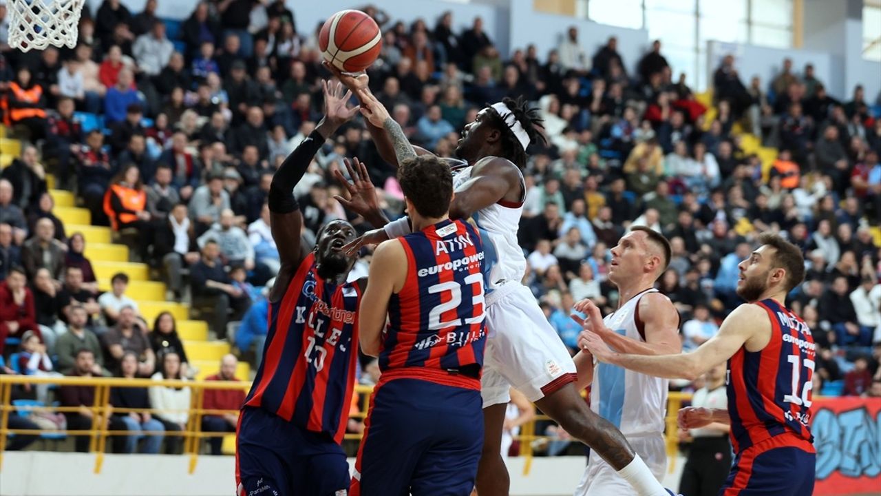 Trabzonspor, Carpartner TED Ankara'yı Mağlup Etti