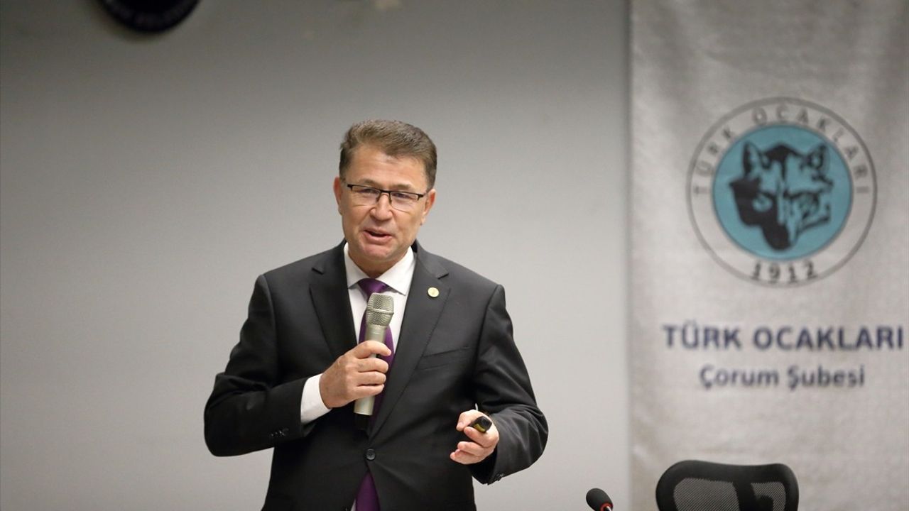 Türk Dünyası Ortak Alfabesi Üzerine Tarihi Değerlendirme