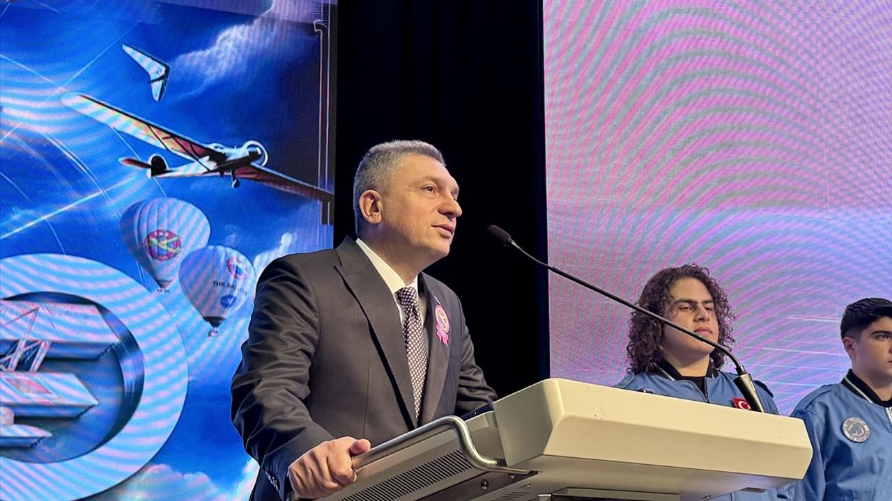 Türk Hava Kurumu'nun 100. Yılı Antalya'da Kutlandı