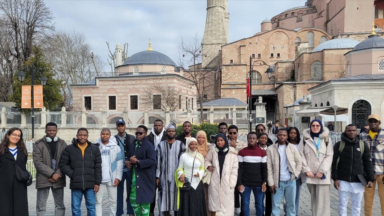 Türkiye'deki Beninli Topluluğu İstanbul'da Buluştu