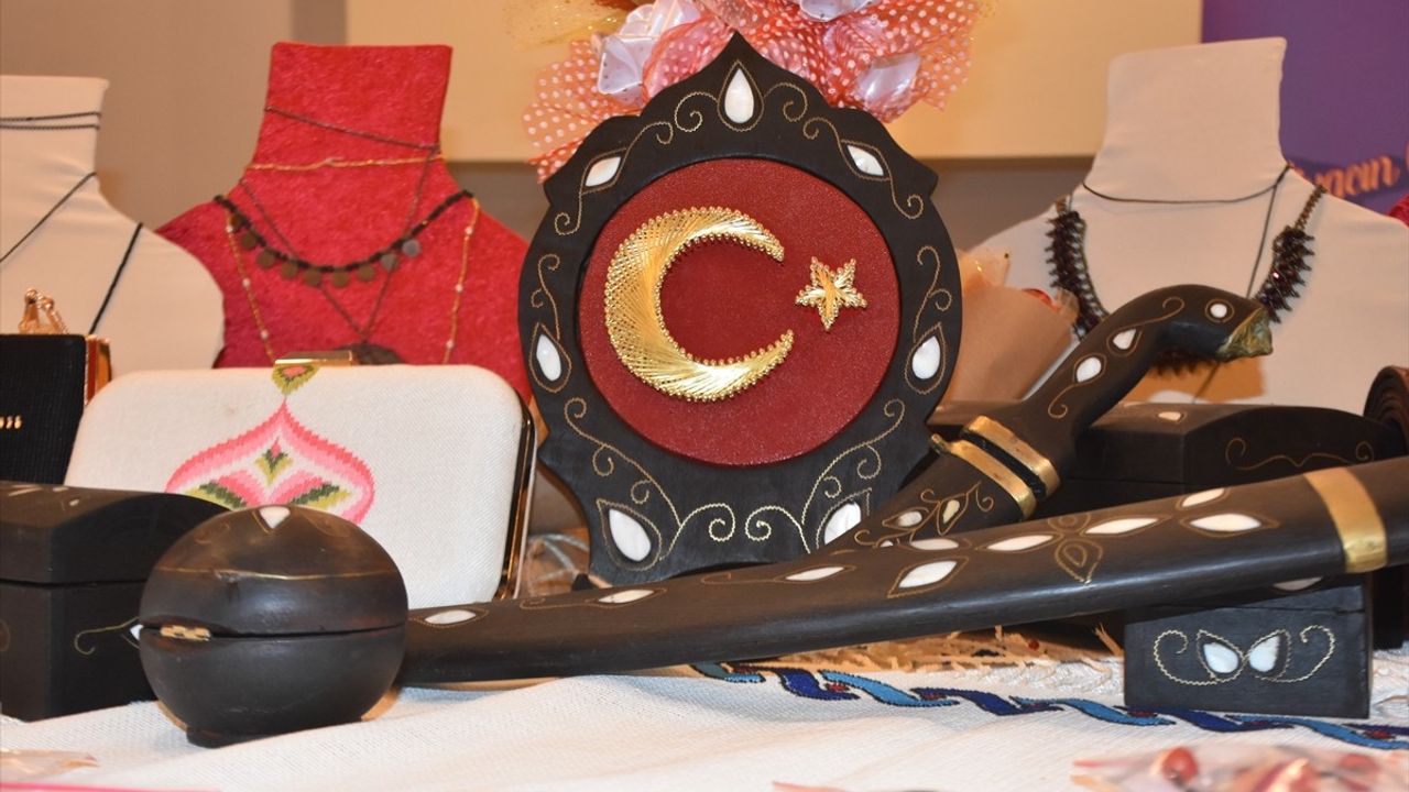 Van'da Kadın Girişimciler İçin Sergi Açıldı
